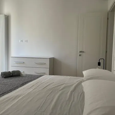 Apartment Ca' Yvonne A *